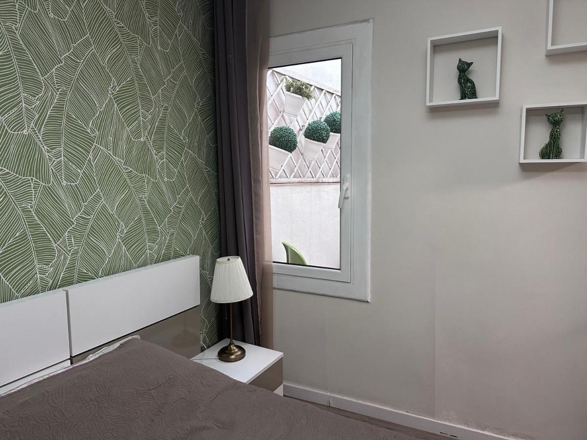 COMFORTABLE APARTMENT CLOSE TO BUNKERS DEL CARMEL! - 2