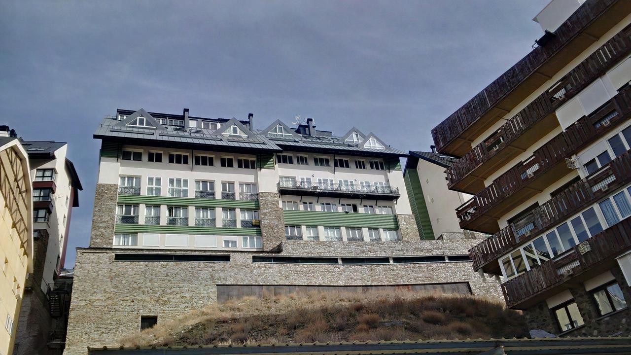 Apartamento Edificio Serraneu. Sierra Nevada. Granada ...