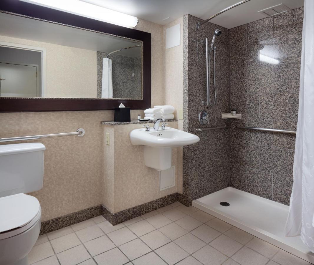 Crown Lodge — photo 11