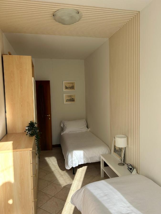 Venice Canal Stay - 5