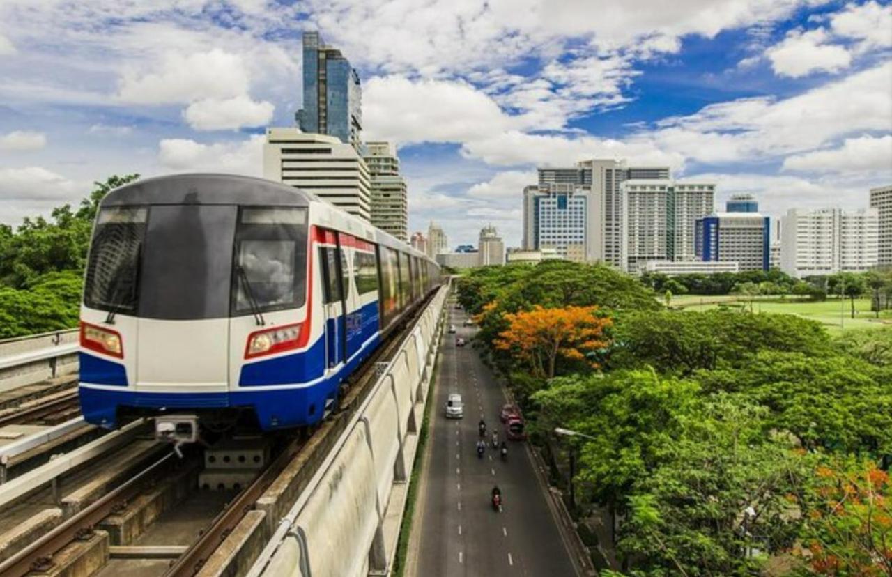 EM HOME Sukhumvit Bangkok - near Terminal 21, EM District Malls, BTS and MRT Lines - 5