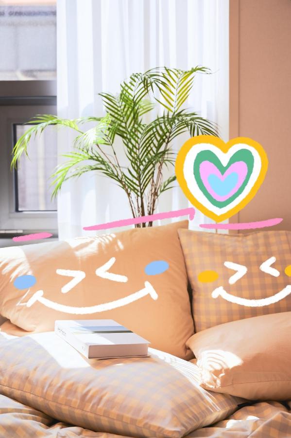 Hongik Univ Station Wave Family Suite #1 - 5