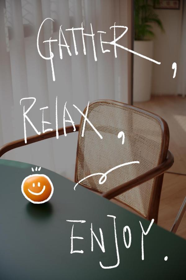 Hongik Univ Station Wave Family Suite #2 - 5