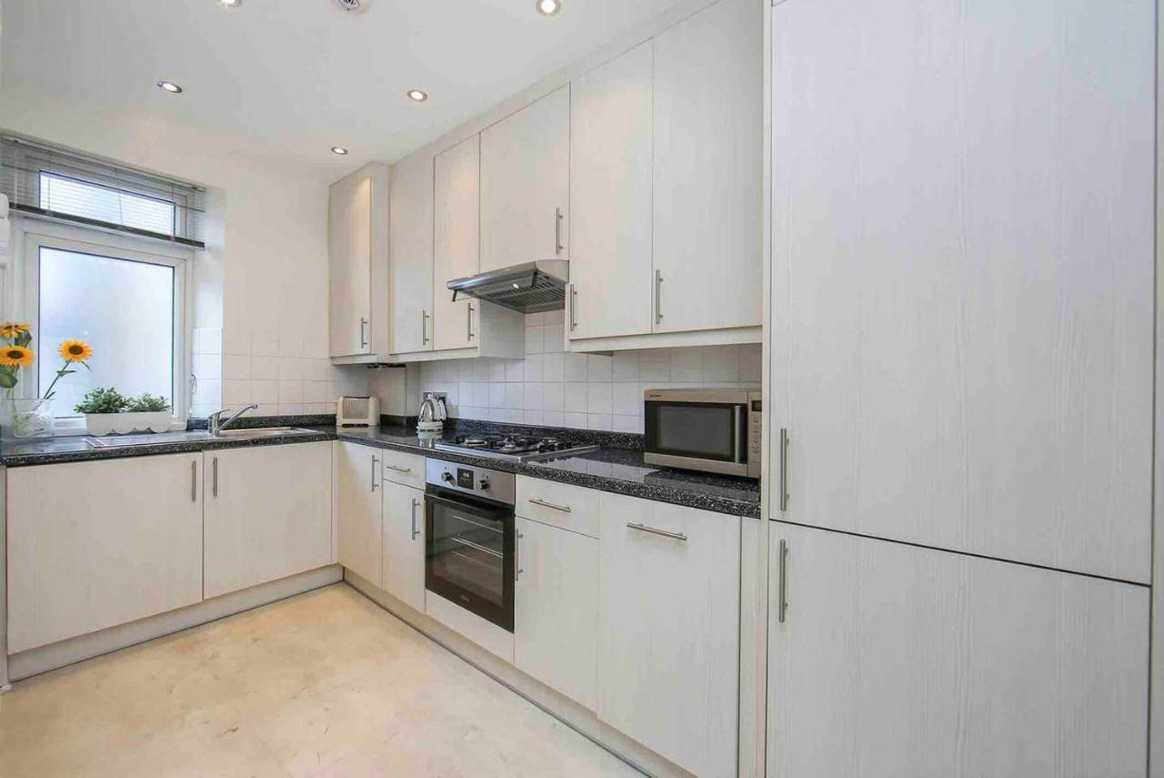 1 Bed Apartment- Marble Arch 4 - 4