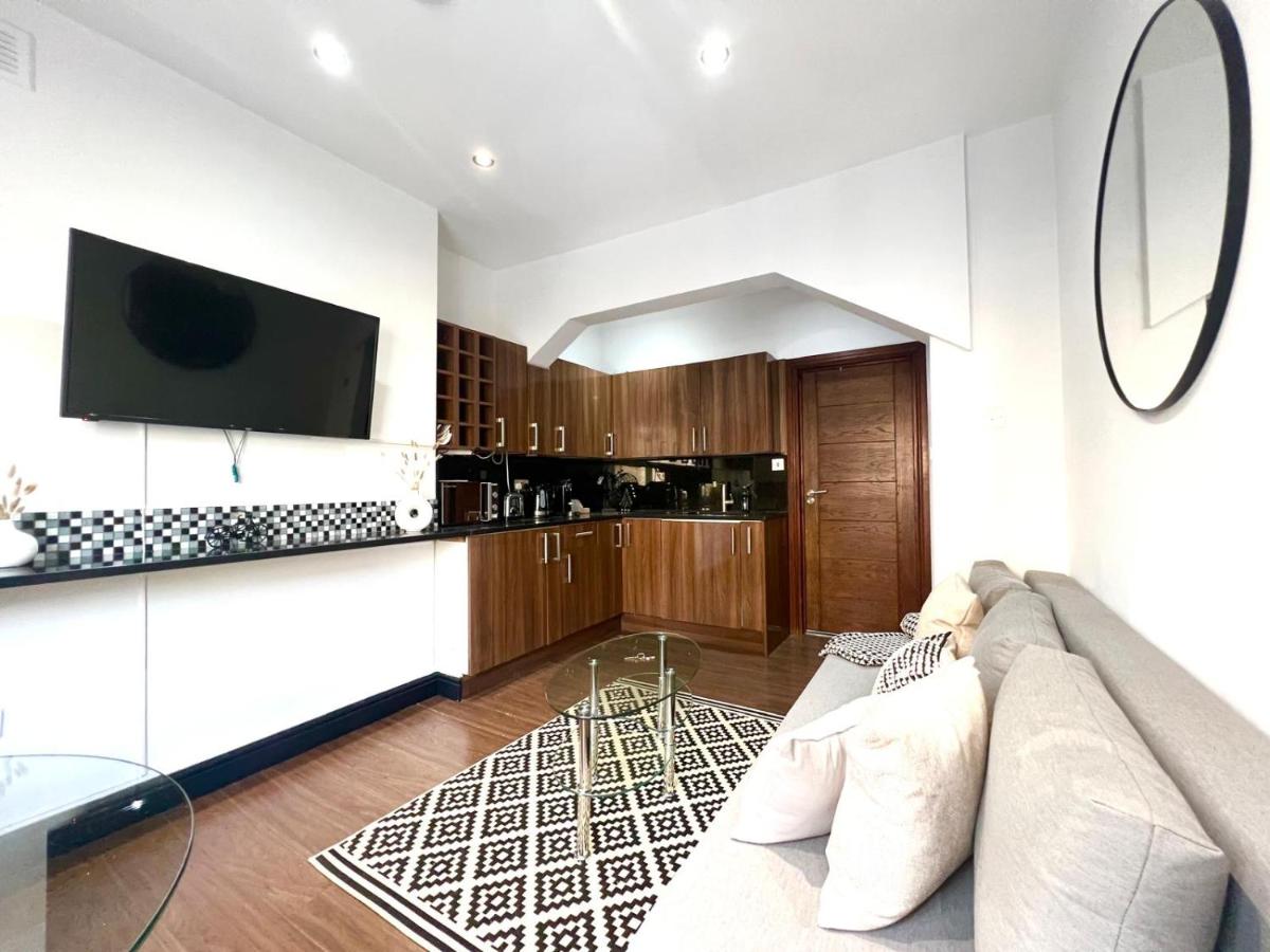2 Bed Apartment- Camden Town - 4