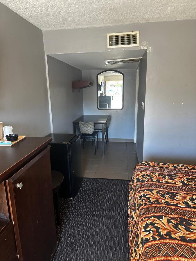 Apache Motel — photo 9