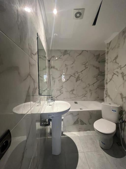 Appart avec piscine et parking 23 - 3