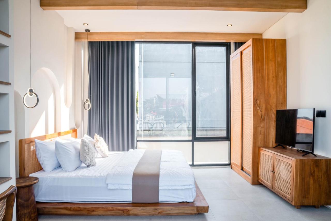 J&M Canggu Resort - 2