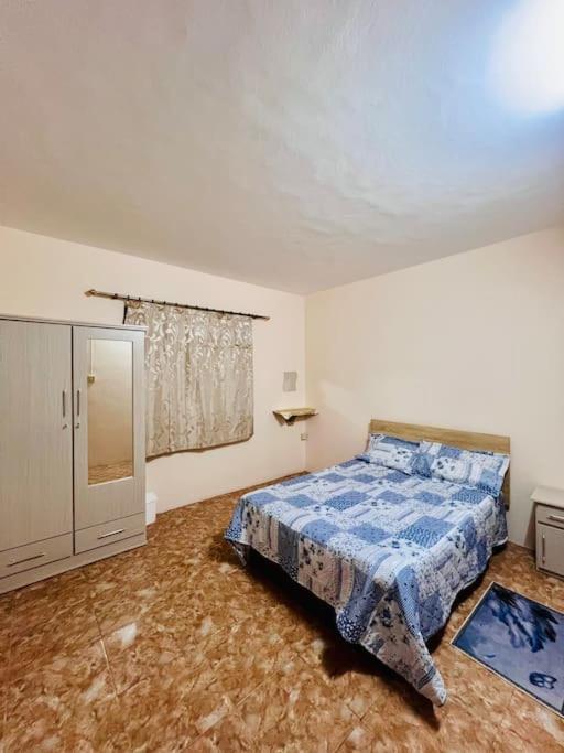 Cozy 4 bedroom apartment in Plaine Magnien - 2