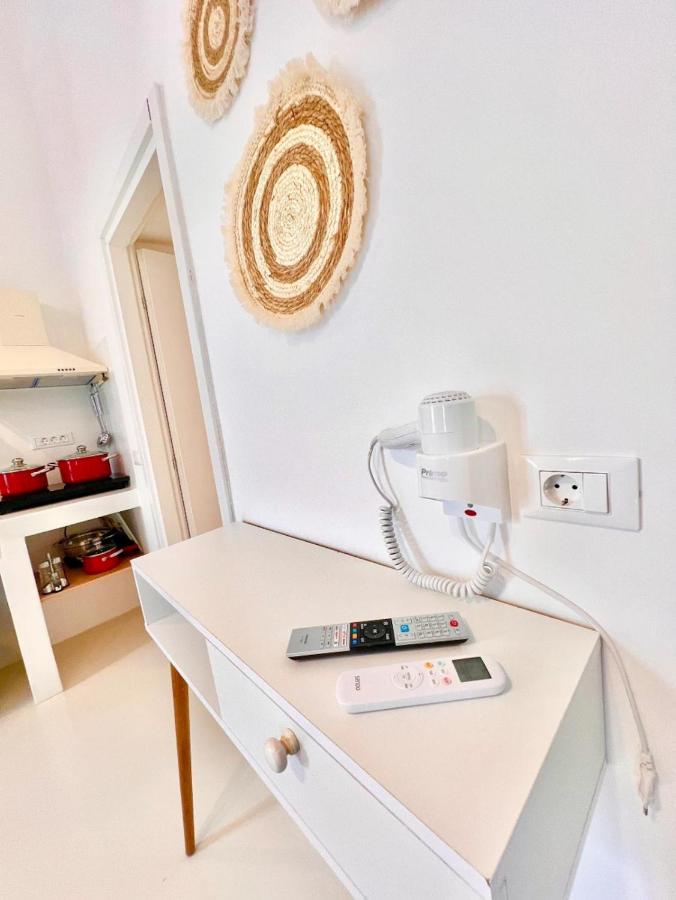 Aphrodite Suite next to the Windmills of Mykonos - 5