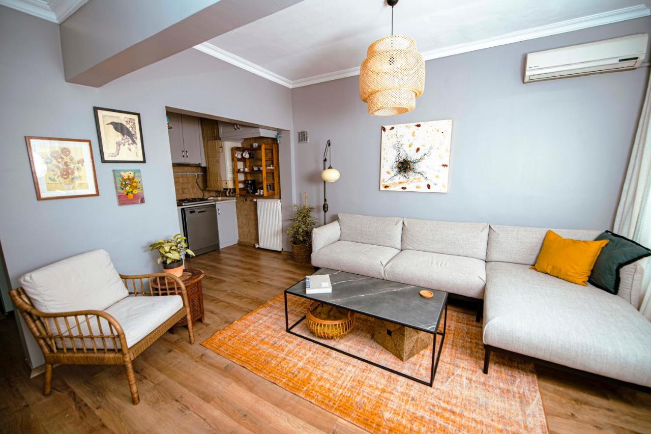 A Cozy, Quiet Home with Great View in City Center - 2