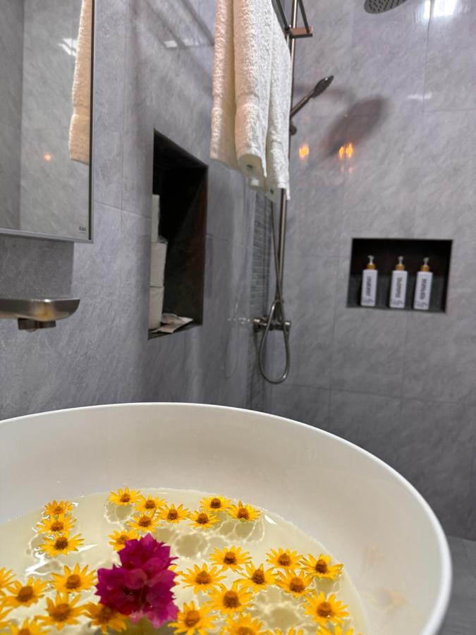 Dhigurah Beach Inn - 3