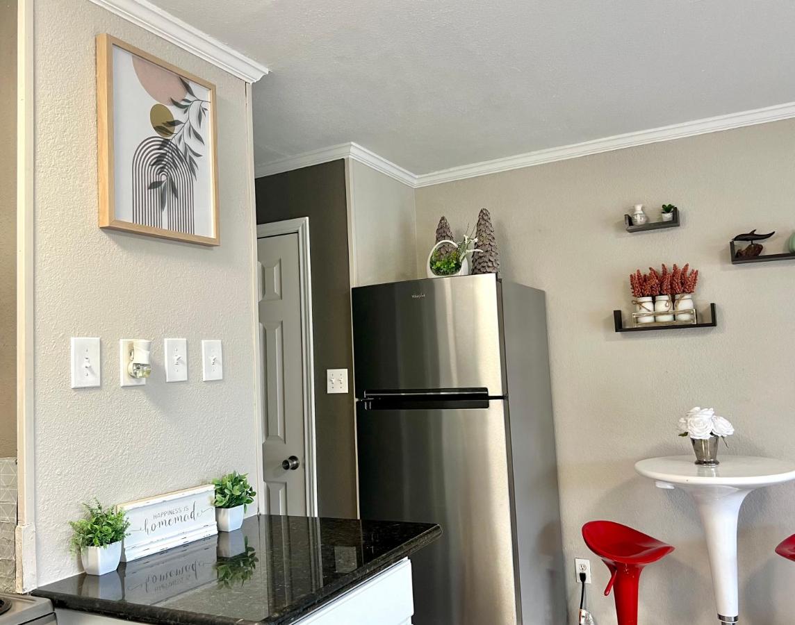 Cozy Condo, Galveston Seawall, Gulf View — photo 15