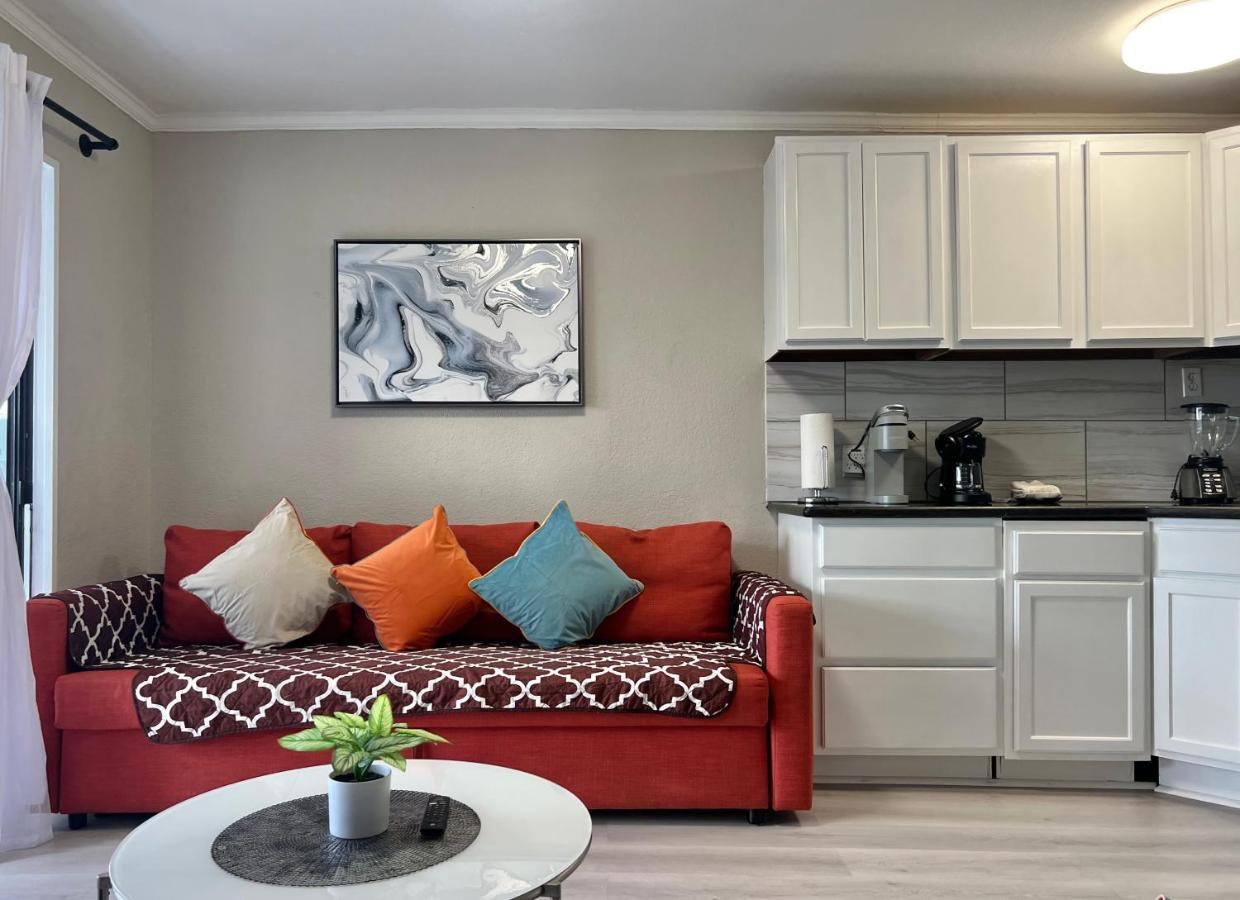 Cozy Condo, Galveston Seawall, Gulf View — photo 1