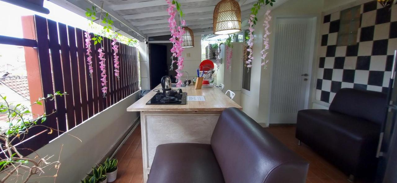 Gustav Bali Homestay and Massage - 4