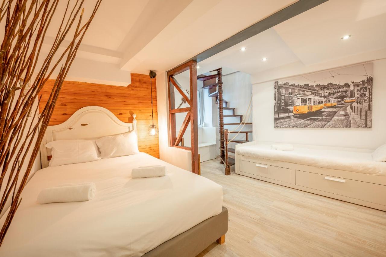 Cozy Getaway in Alfama by LovelyStay - 4