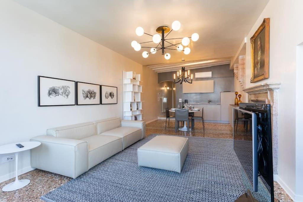 Ca' Remer Grand Canal - 4