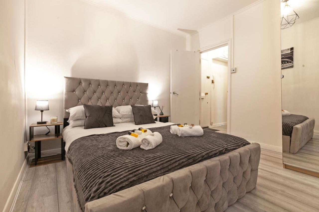 Beautiful One bedroom Flat in Scott Ellis Gardens - 5