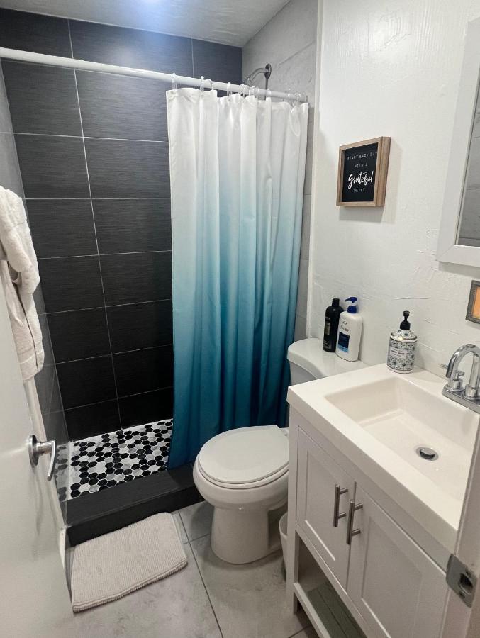 Miami Beach Rooms B&B — photo 8