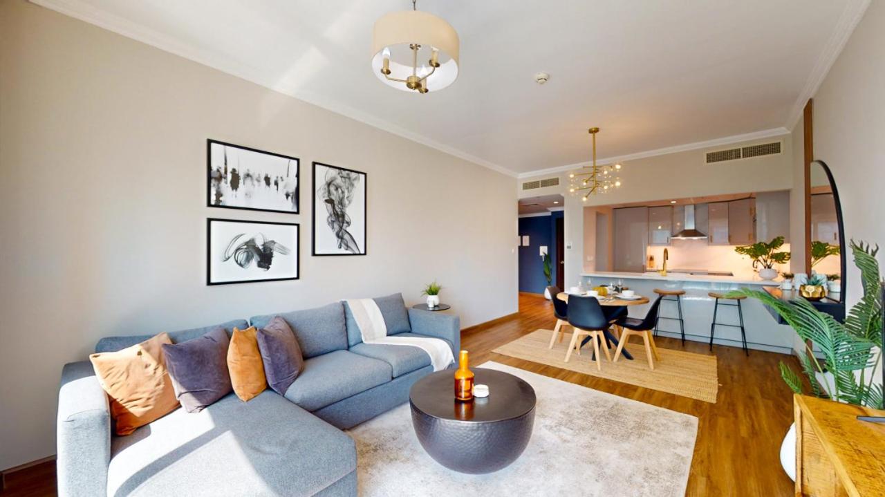 Vacationer Holiday Homes I Modern One Bedroom I Marina Quays West - 5