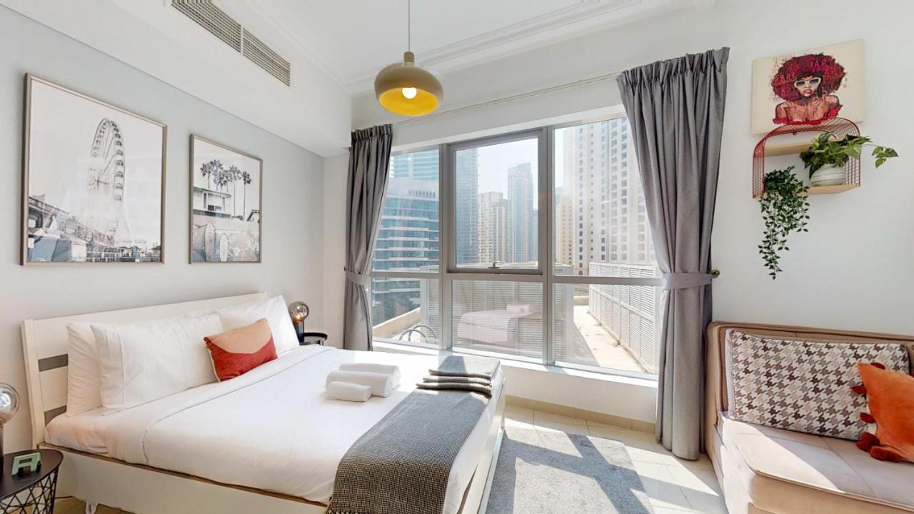 Vacationer Holiday Homes I Spacious Studio in the Dubai Marina I Bay Central West - 2