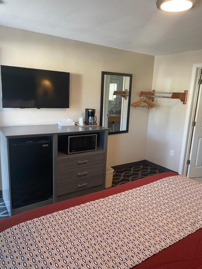 The Springwater Inn — photo 19