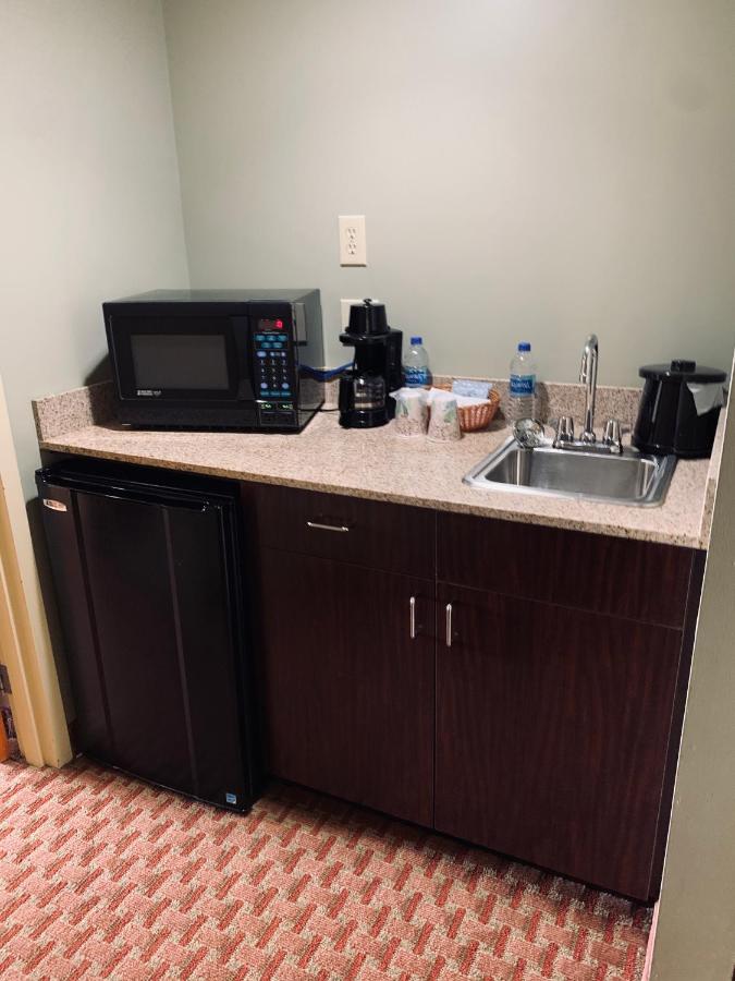 Euro-Suites Hotel — photo 4