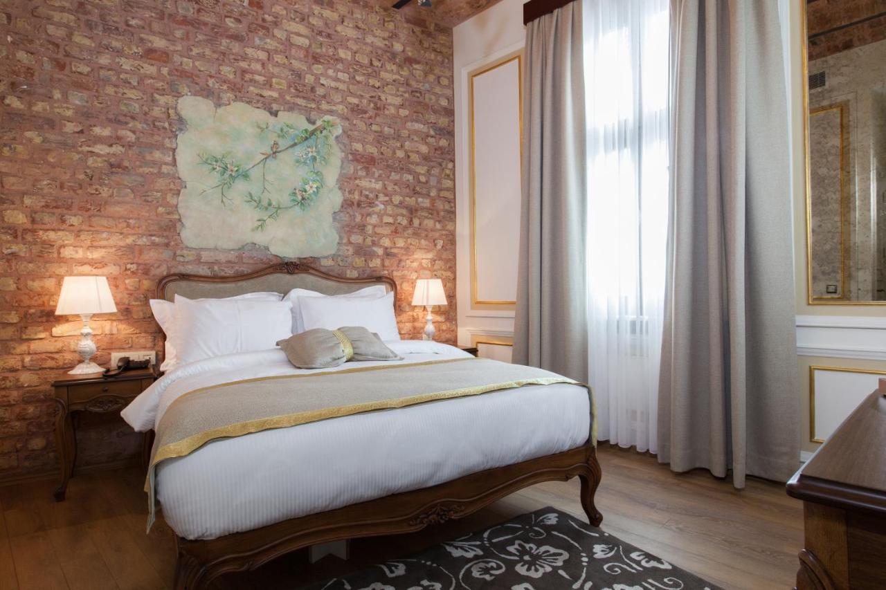 Hotel Pera Parma - 2