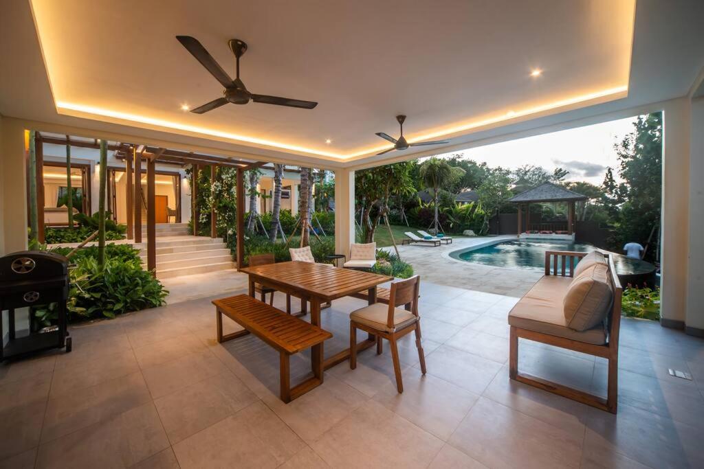 Luxury Bella Vista Villa - 4