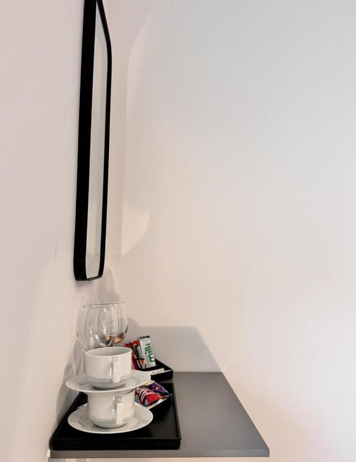 Camden Luxury Studio Flats and En-Suit Rooms - 5