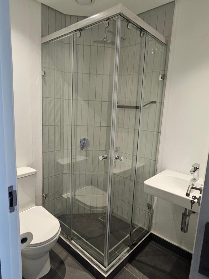 Modern Micro Apartment Sea-Point - 5