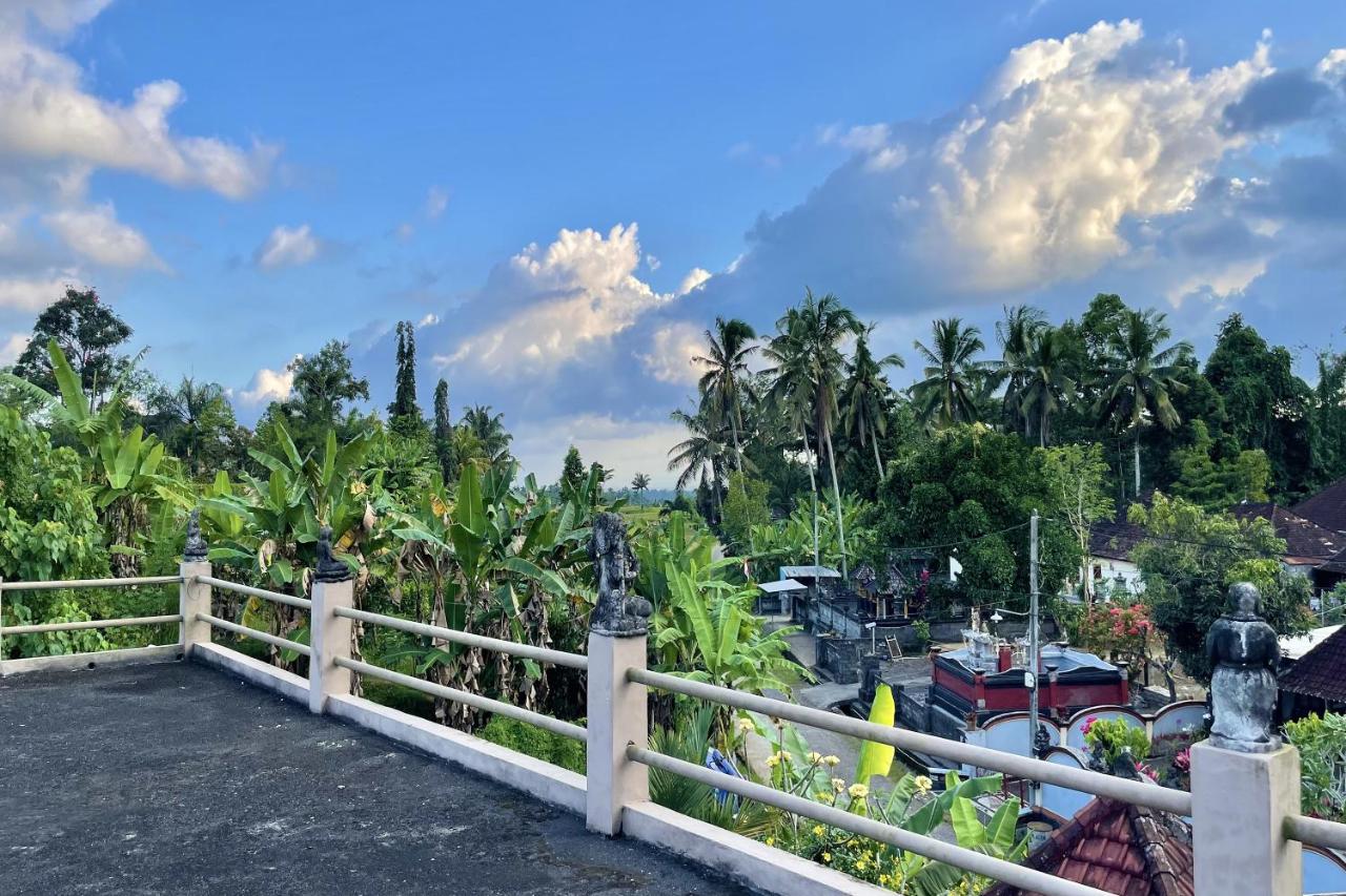 Mongan Homestay Beside The Belulang Hot Spring - 5