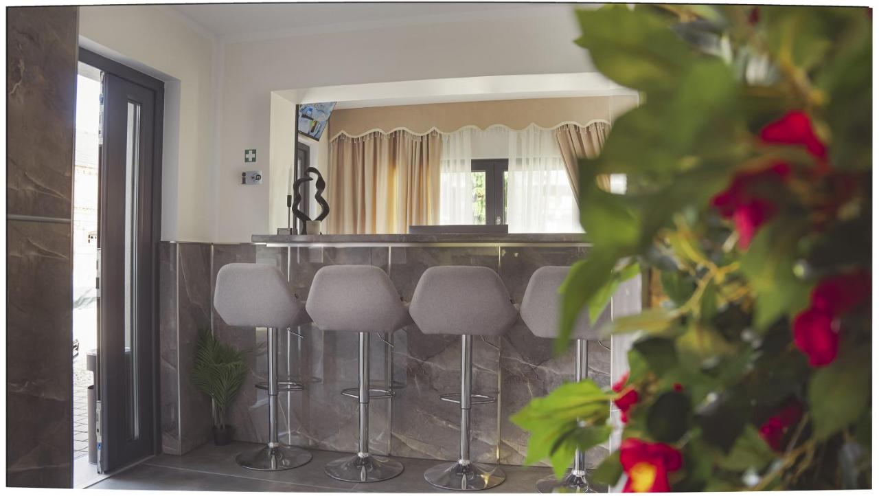 Amir Deluxe Motel - 5