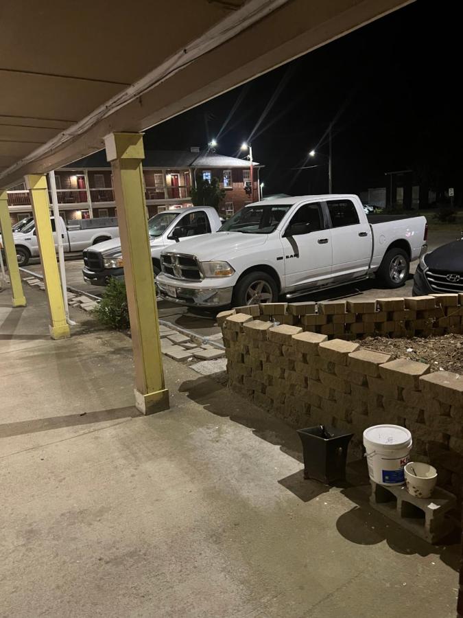 Budget Inn — photo 5