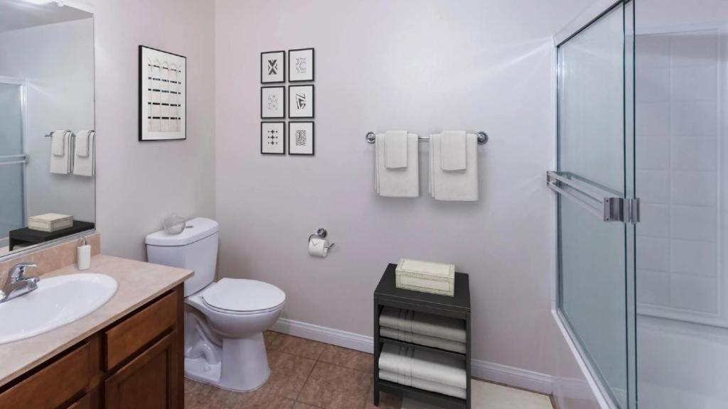 Holiday in LA - 1br with Free parking, Laundry, Pool - 2