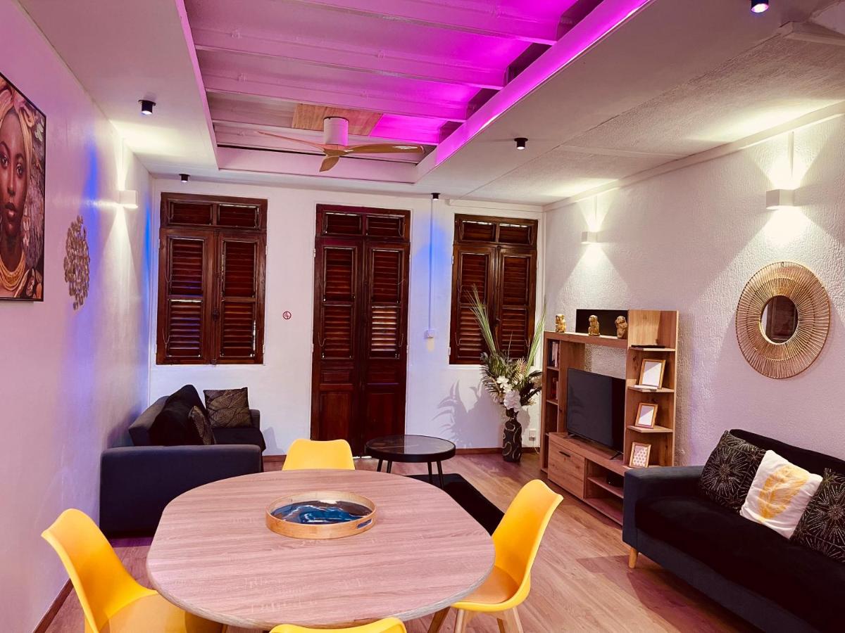 LOFT T2 en couleur en plein centre ville Fort-De-France Martinique - 3
