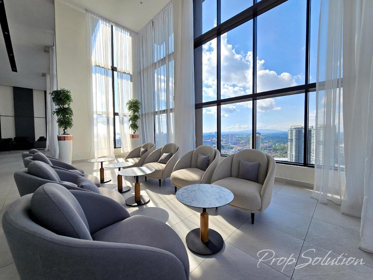 Cozy Central City 4BR Suite near JB CIQ 12Pax - 2