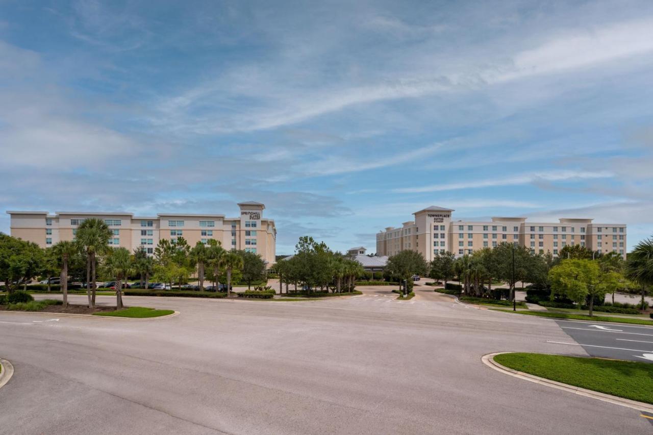 Image: TownePlace Suites Orlando at FLAMINGO CROSSINGS Town Center, Western Entrance