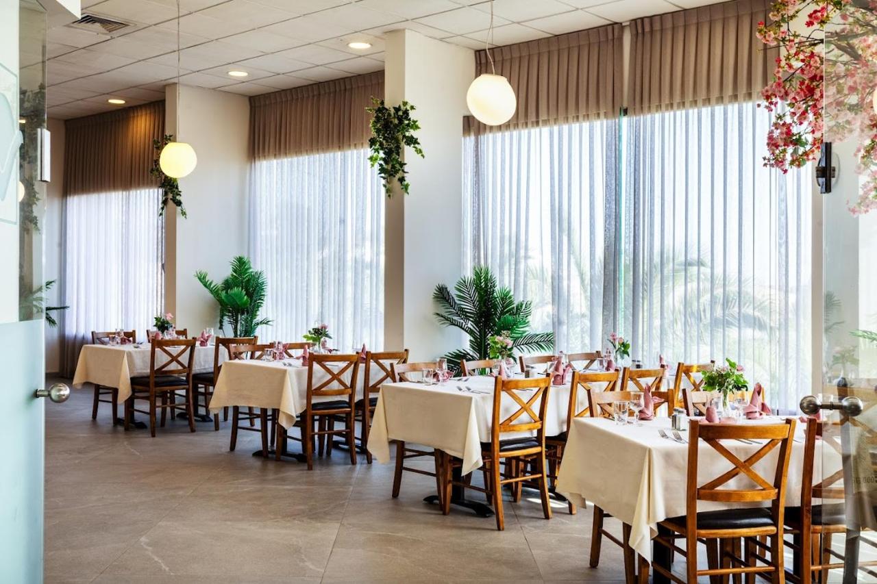 Inbar Hotel