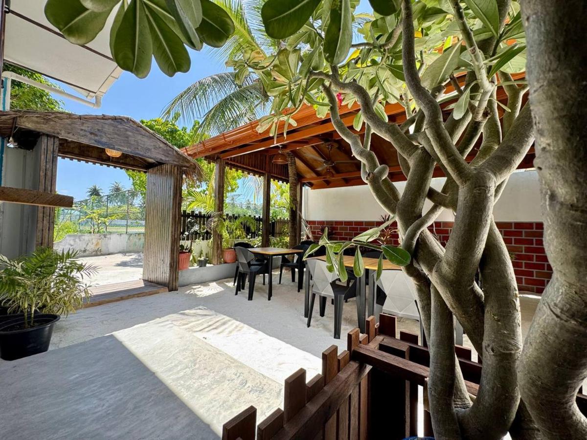 Seascape Retreats Dhigurah - 5