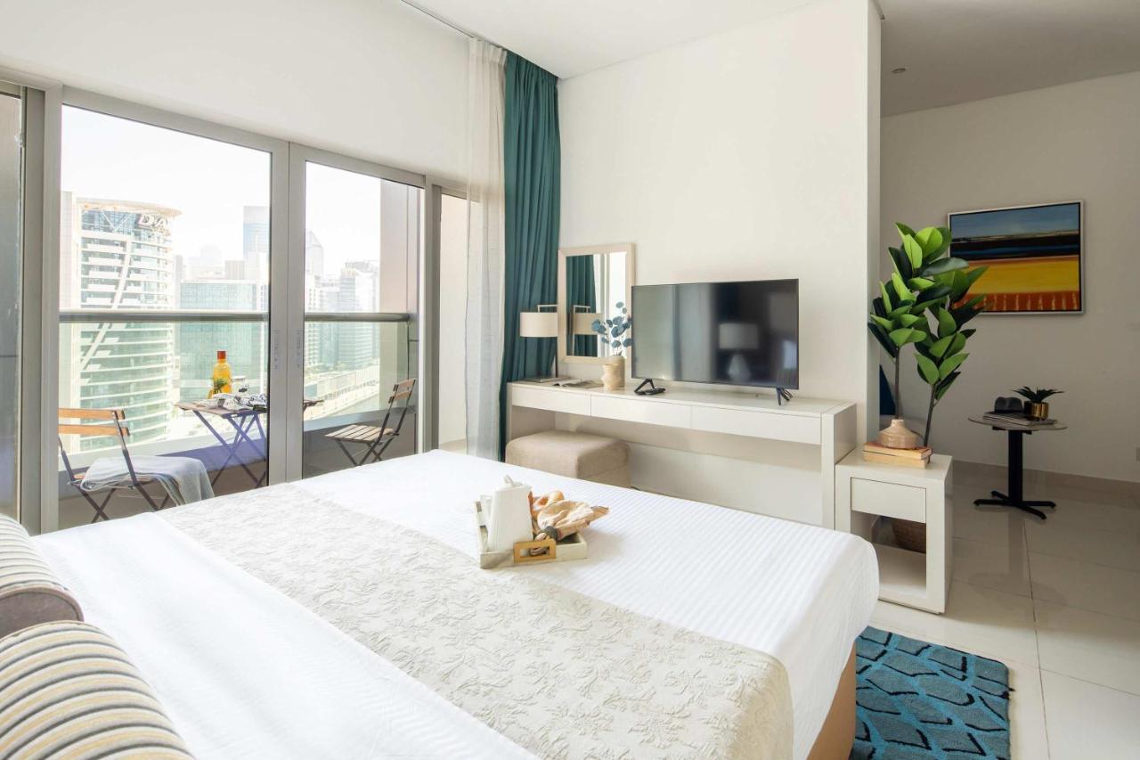 Frank Porter - Damac Cour Jardin - 3