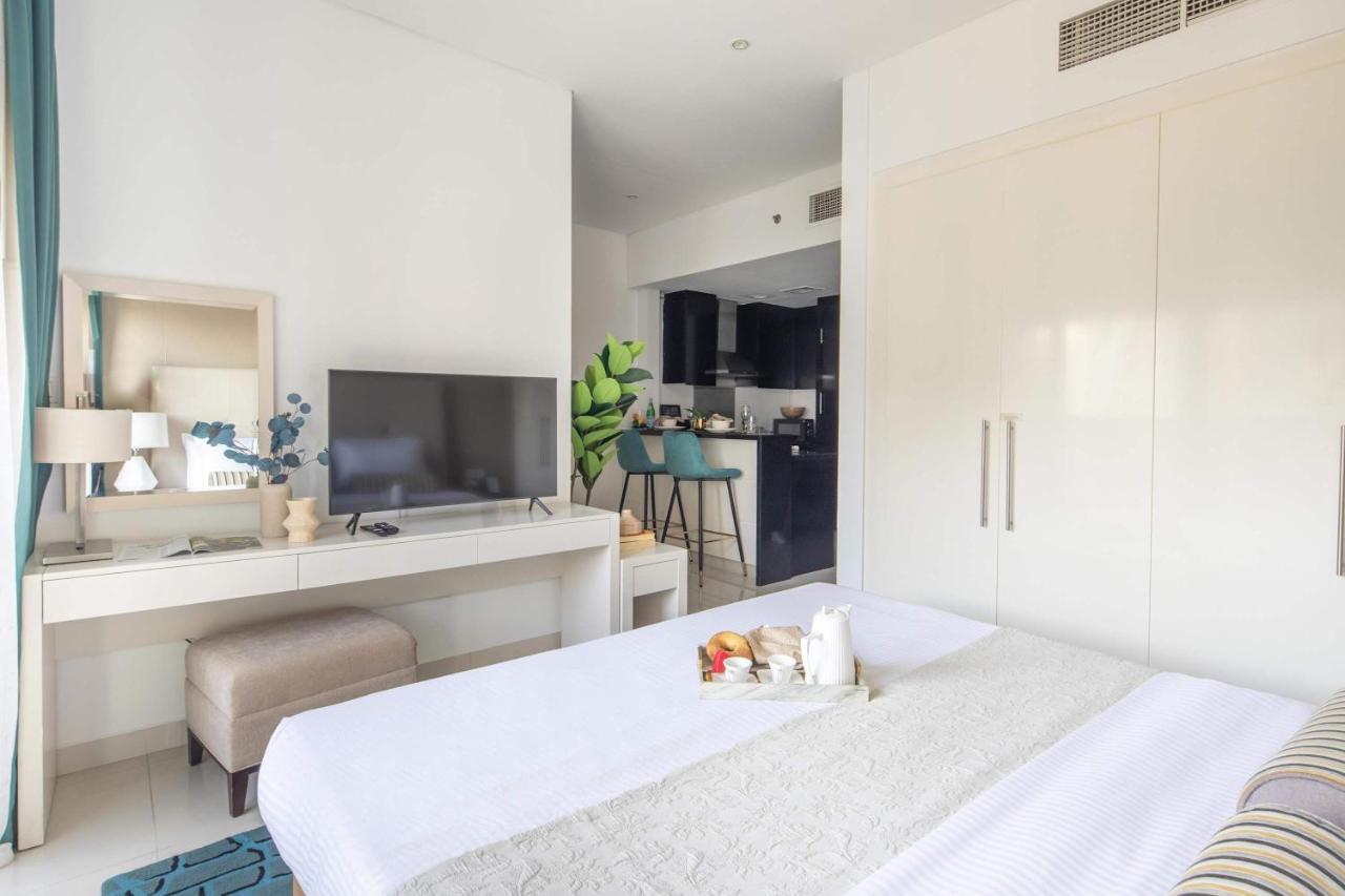 Frank Porter - Damac Cour Jardin - 4