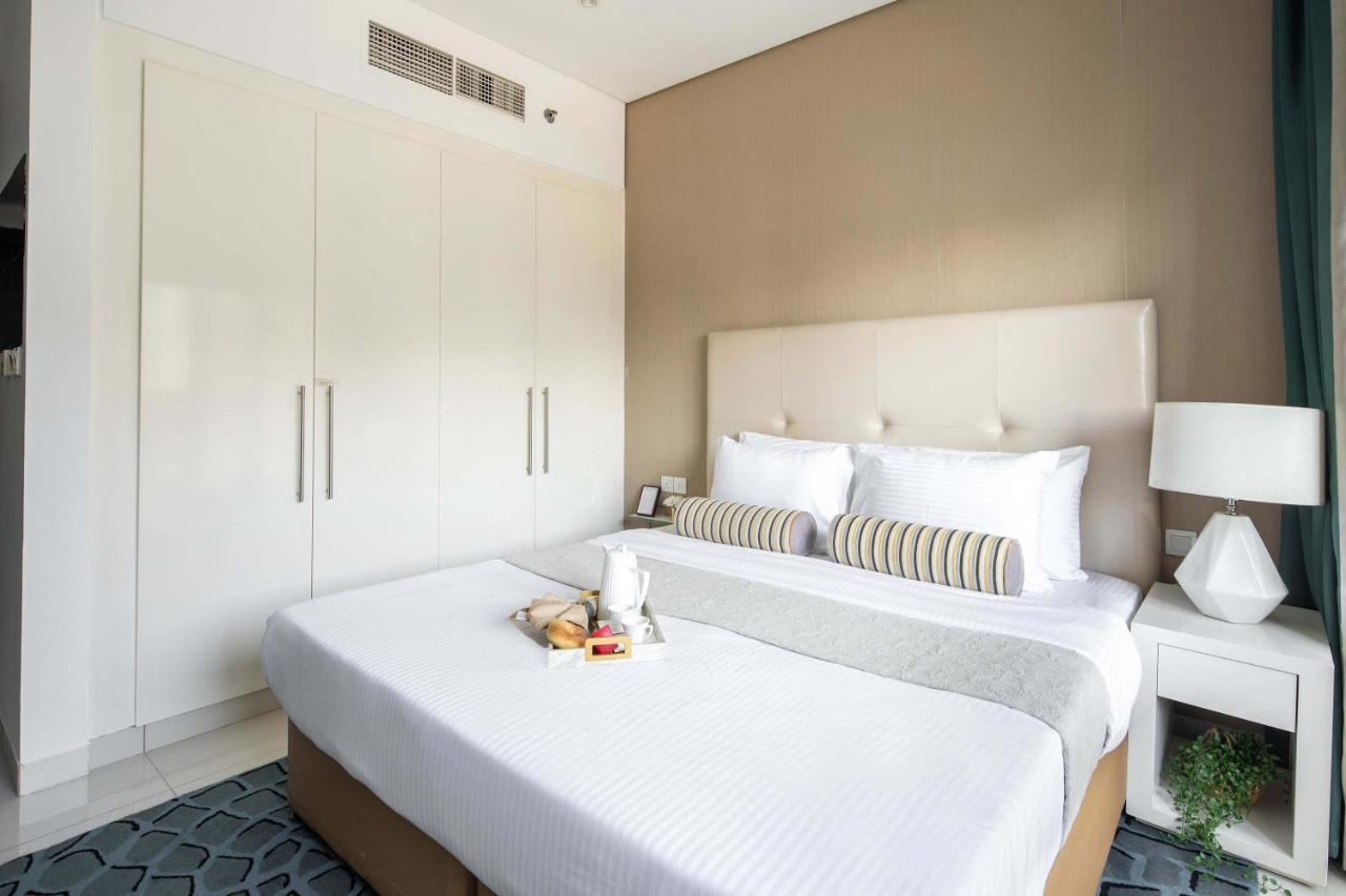 Frank Porter - Damac Cour Jardin - 5