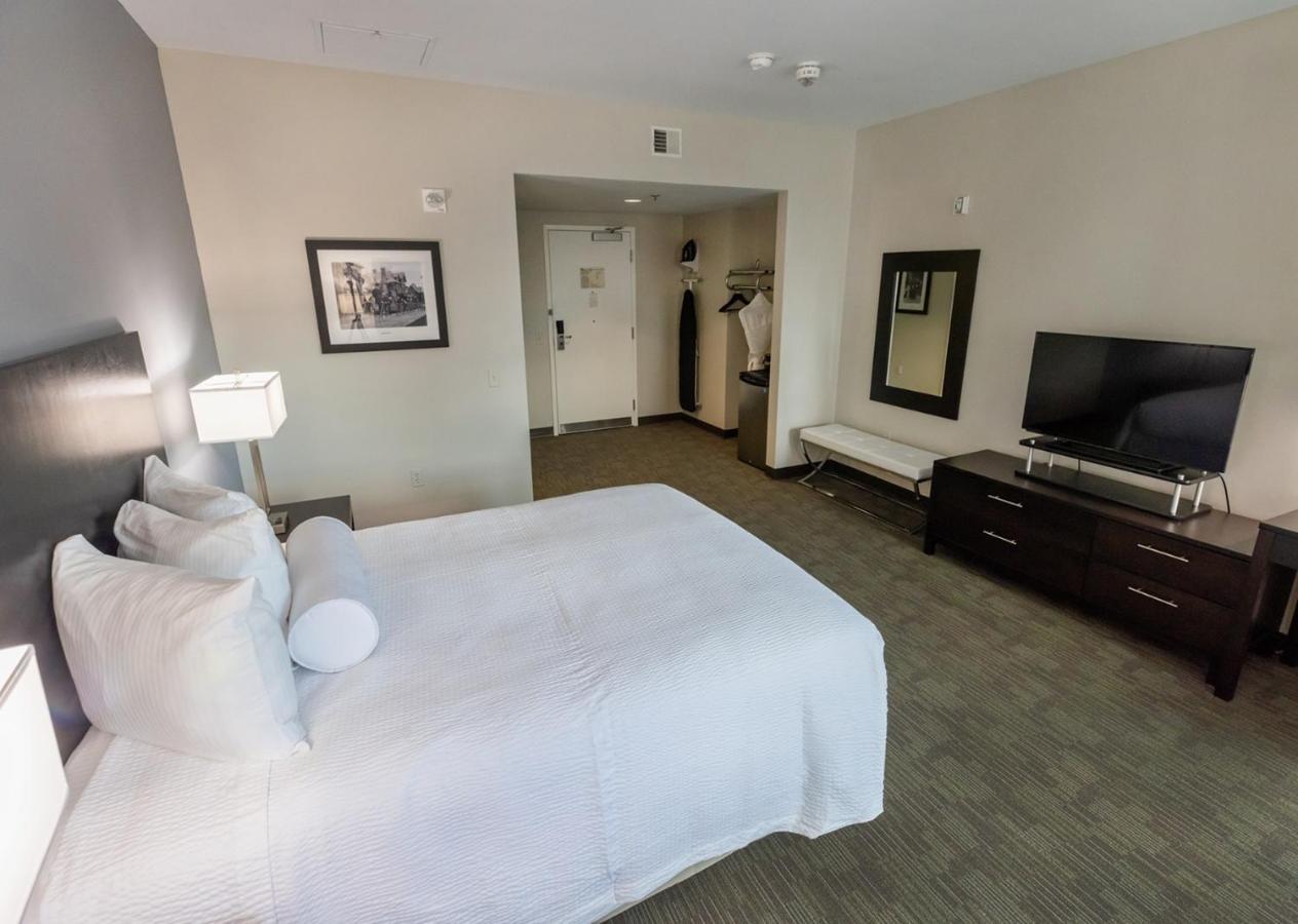 Kellogg Conference Hotel Capitol Hill at Gallaudet University — photo 5