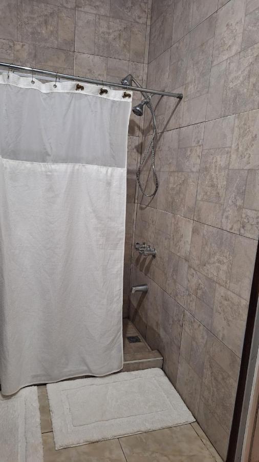 Mandeville Hideaway - 3