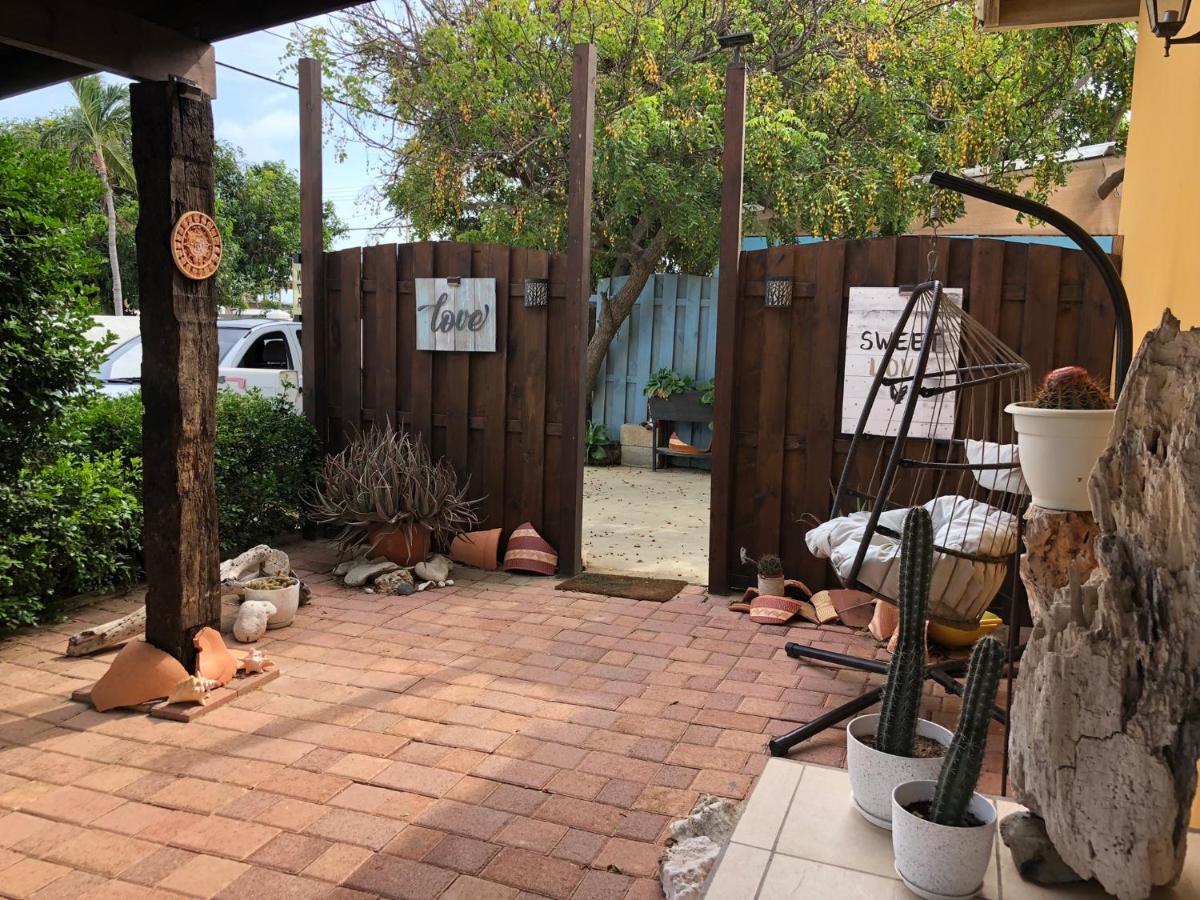 Local Home Aruba - 4