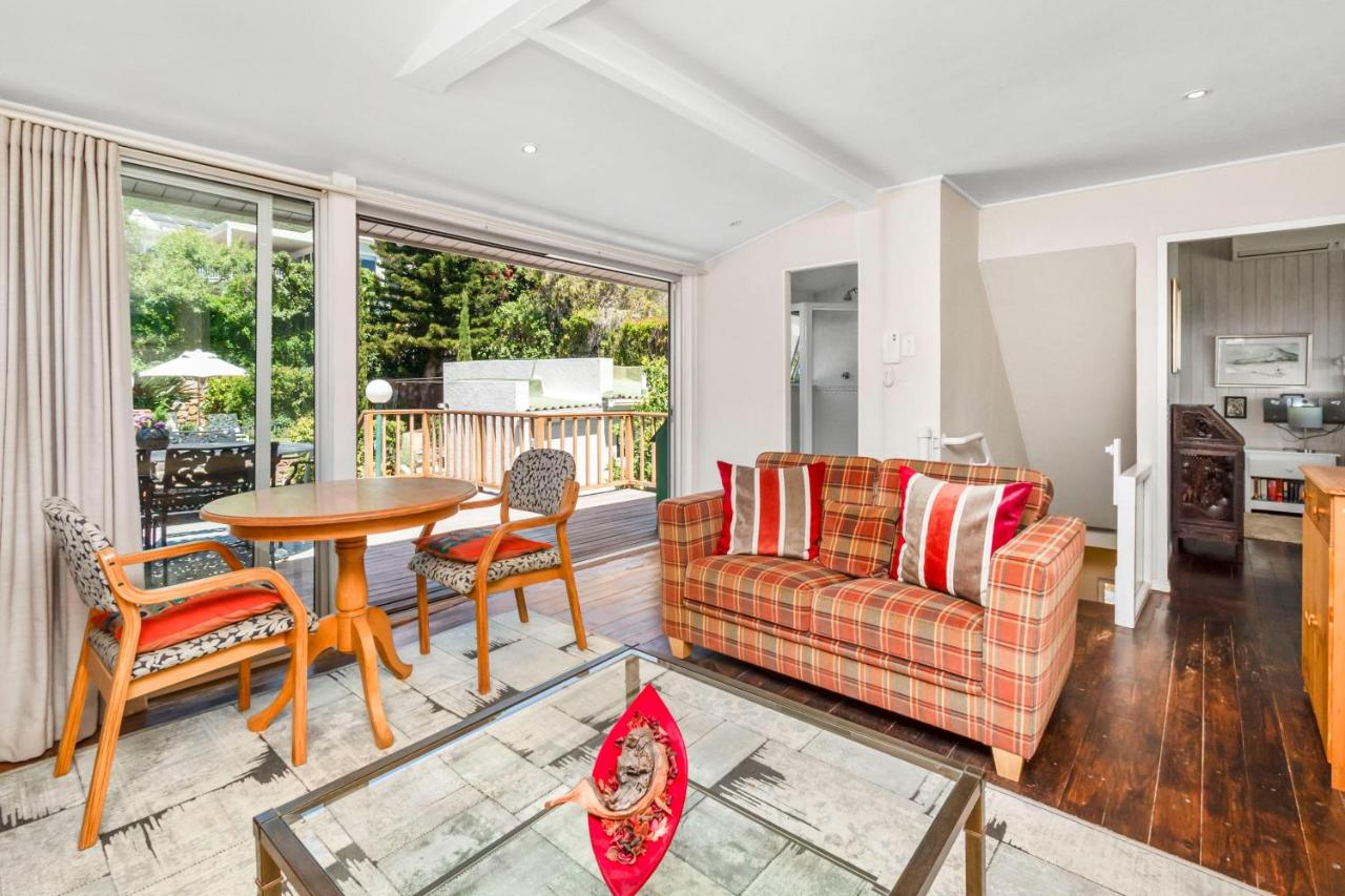 Atlantic Sunsets Camps Bay Villa with Ocean Views - 5