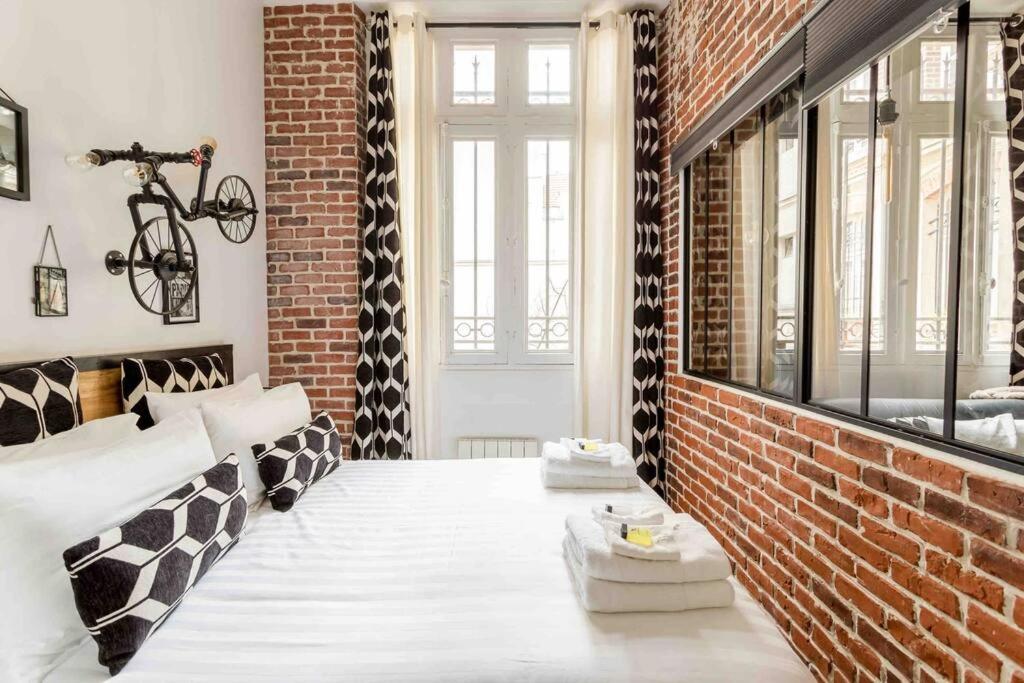 M2- Modern Loft in Le Marais, Bright and Comfortable - 4