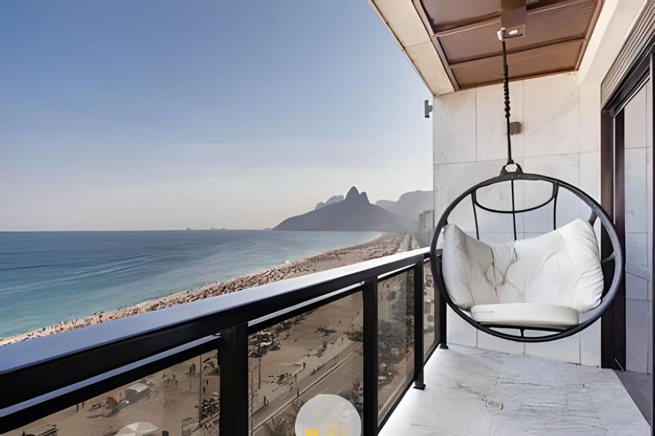 xclusive Oceanfront | Two Brothers | Ipanema