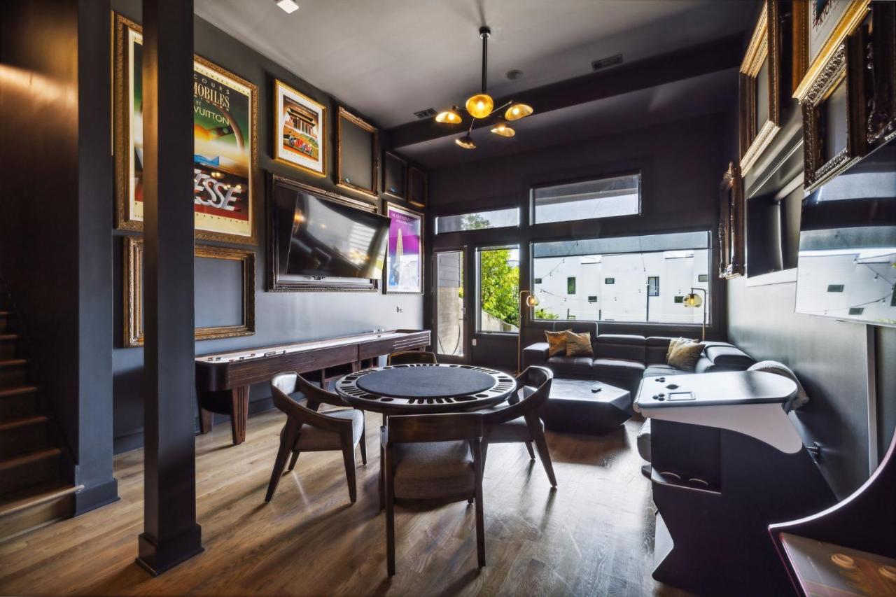 Epic Luxury Mansion w Nashville Skyline Views - 5